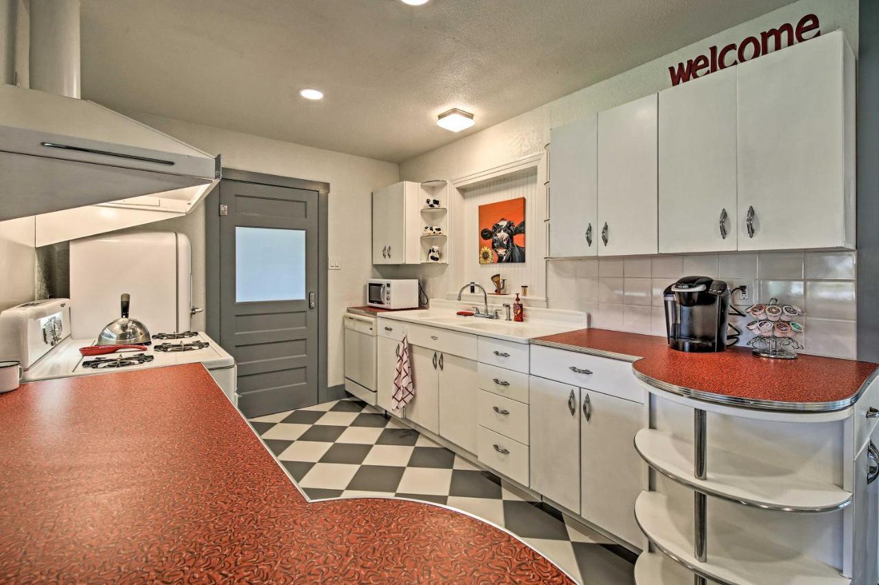 Remodeled Retro Home With Deck, Walk To Main Street! Blanco エクステリア 写真